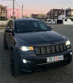 جیپ گراند شیرۆکی